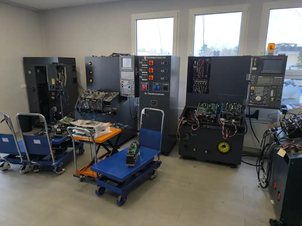 Prüfstand für Okuma CNC-Geräte in der Werkstatt