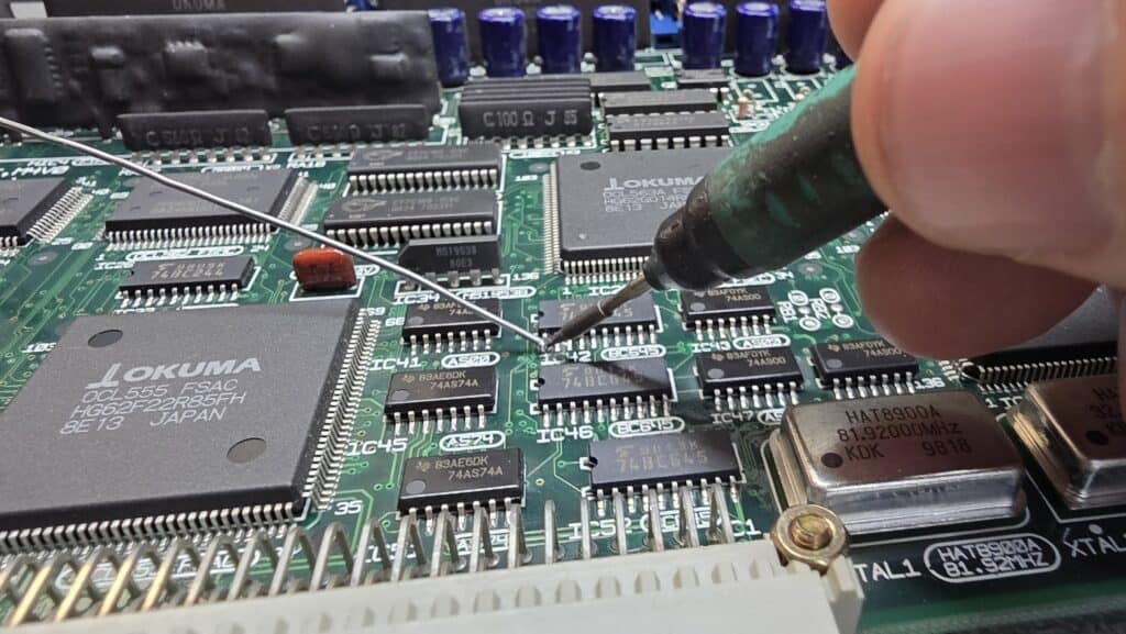 Inicio | Servicio y mantenimiento CNC Okuma – Reparación de electrónica CNC