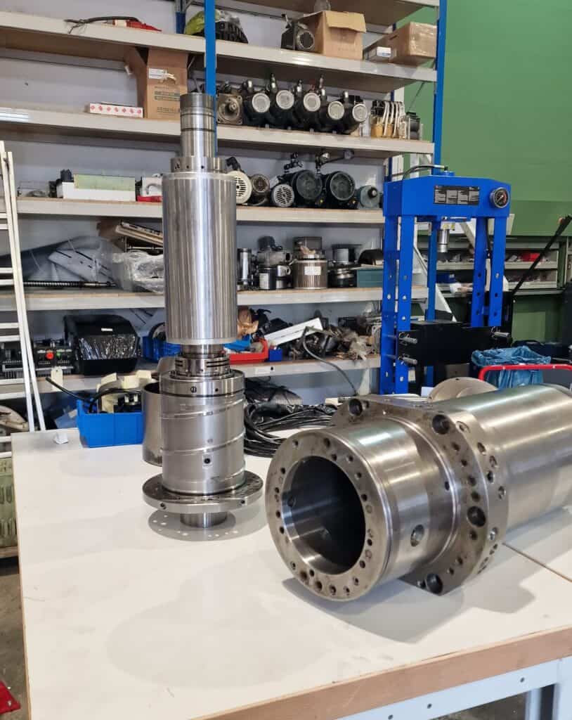 Okuma CNC spindle – disassembly and professional refurbishment